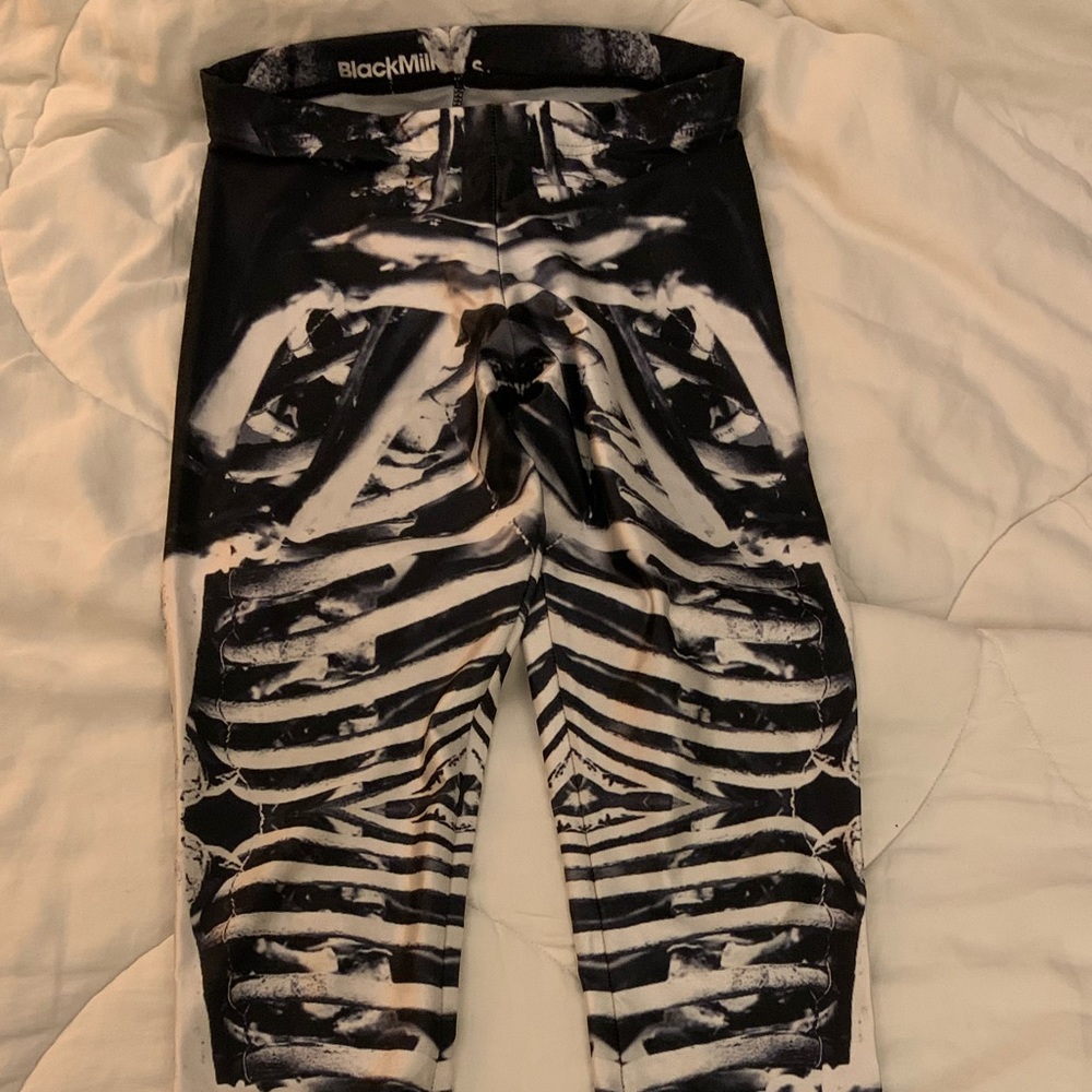 Original Blackmilk leggings!